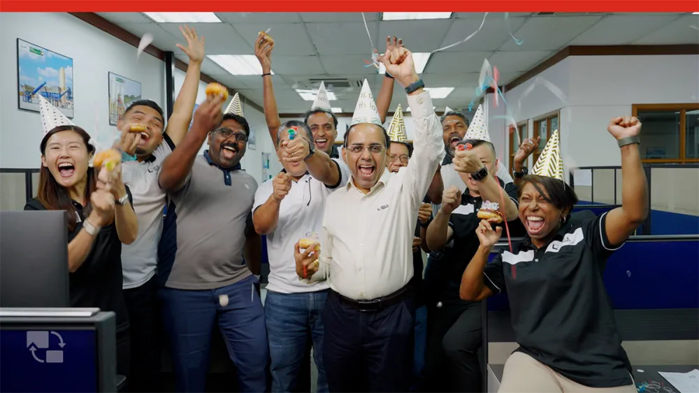 Clients de SOLIDWORKS en train de célébrer