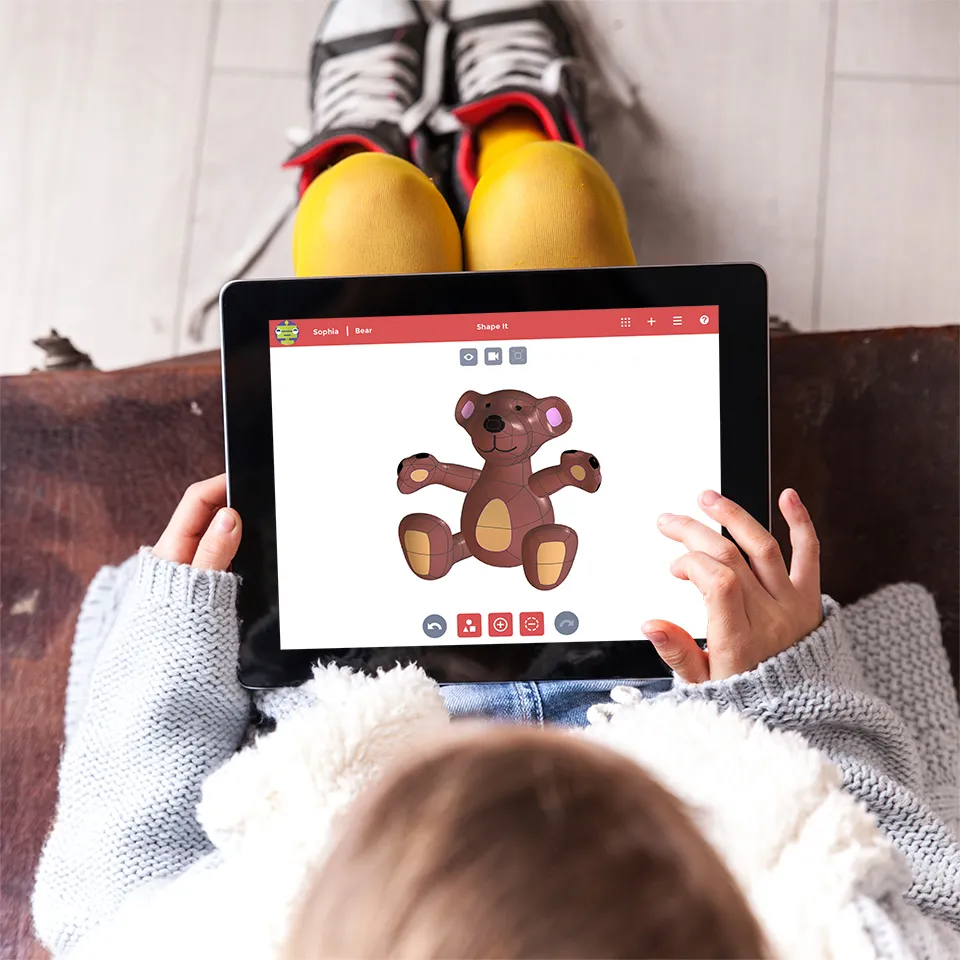 Apps for Kids child with tablet